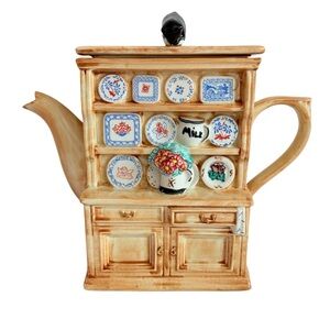 Vintage Welsh Dresser Style Large Teapot
